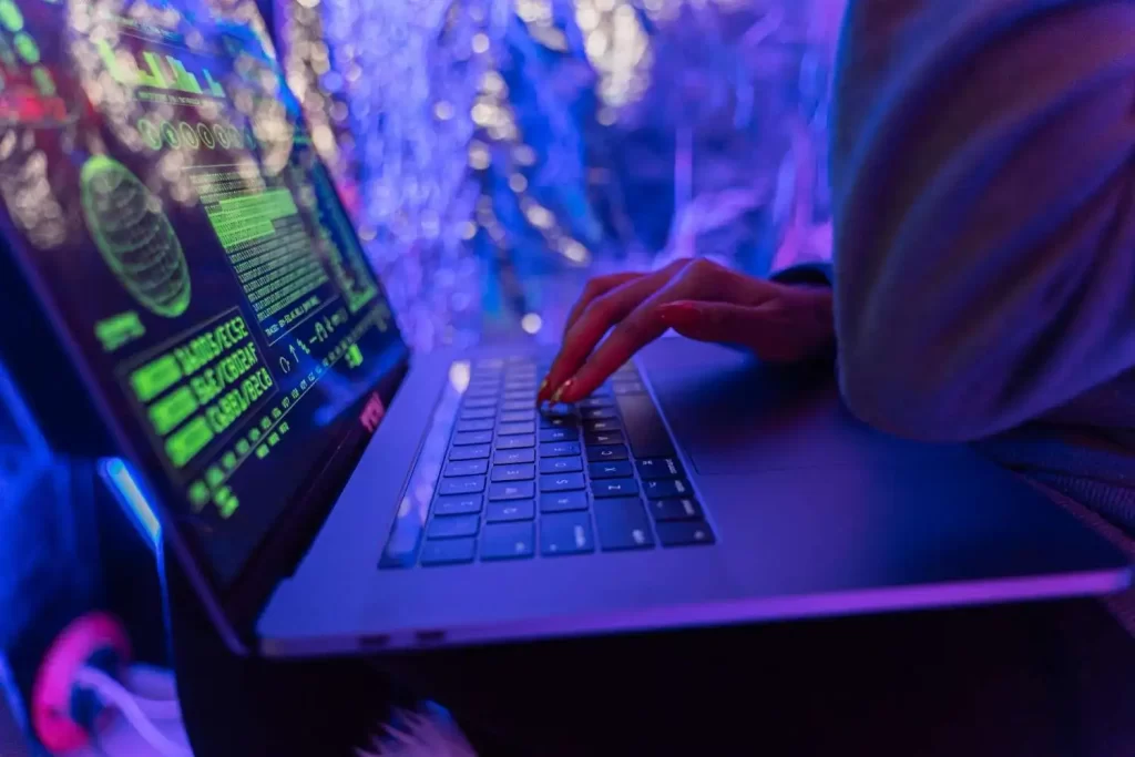 Compliance and Security in E-Accounting and E-Banking? 5 pexels shkrabaanthony 5475752